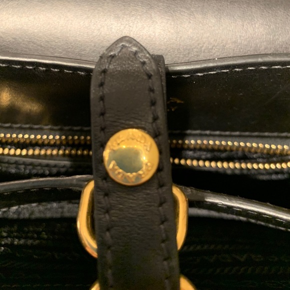Prada Black Leather Corsaire Messenger Bag - Picture 7 of 8